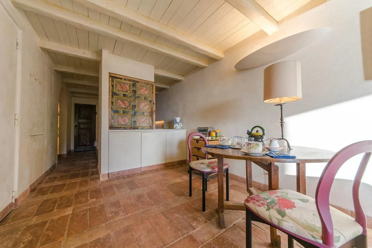 Joivy Apt On The Coast Of Portofino With Lovely View 0*,  Italia